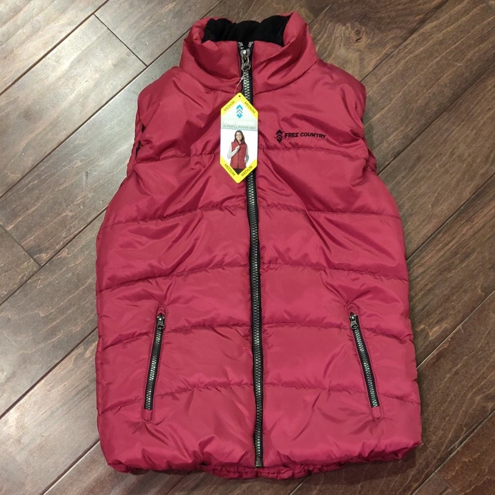 Free Country Ladies Ultrafill Puffer Vest NWT SIZE MEDIUM